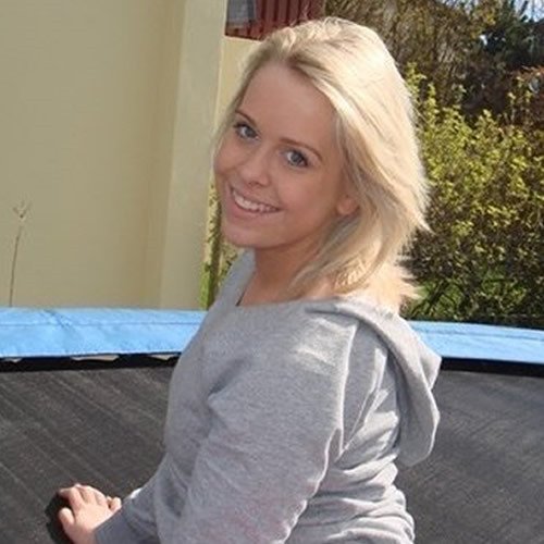 Karly 26 Escorts Trail