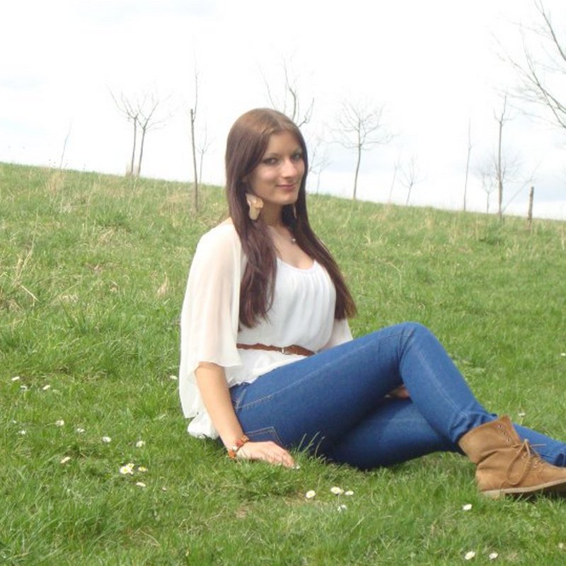 Elizabeth 34 Escort Shopton